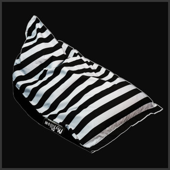 Thick black and grey stripe...